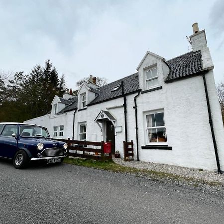 1 Keepers Cottage Skeabost Bridge Isle Of Skye Bagian luar foto