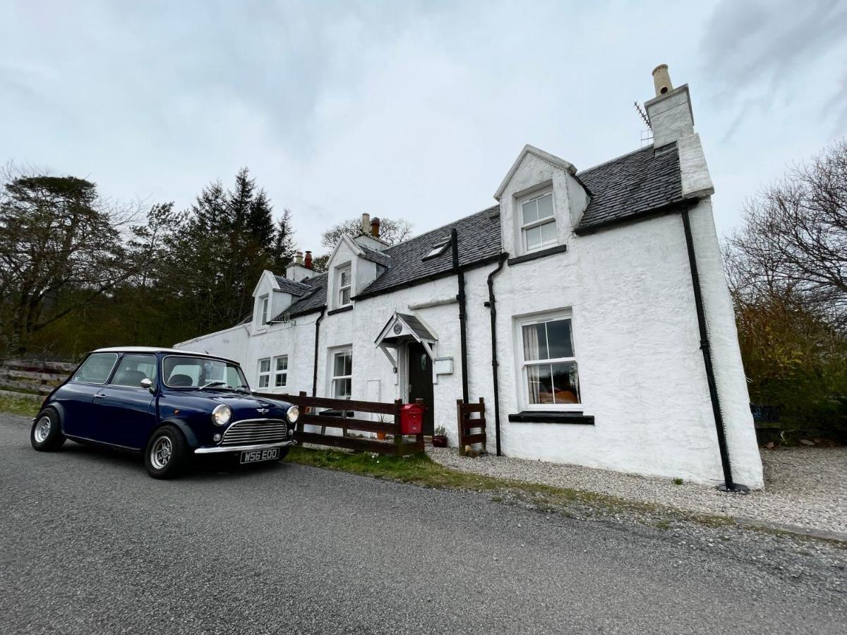 1 Keepers Cottage Skeabost Bridge Isle Of Skye Bagian luar foto